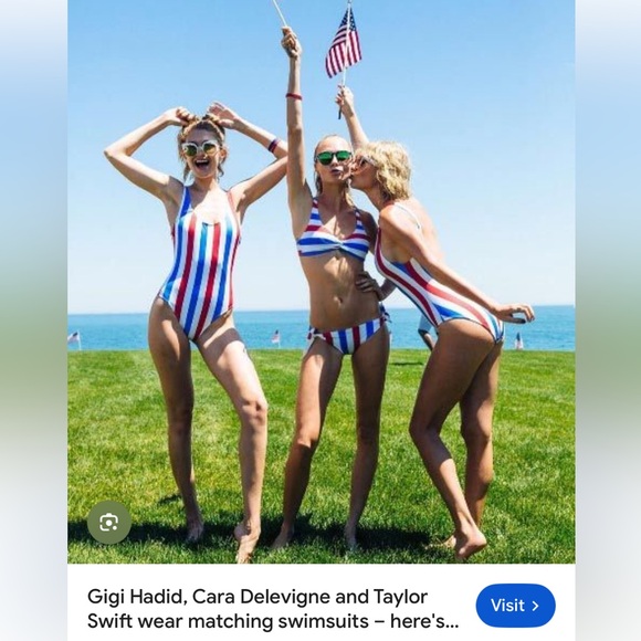 Solid and Stripe Swimsuit ASO Taylor Swift - Picture 3 of 7